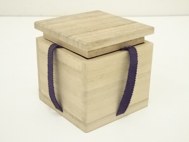  井上公之造　絵唐津香合（共箱）